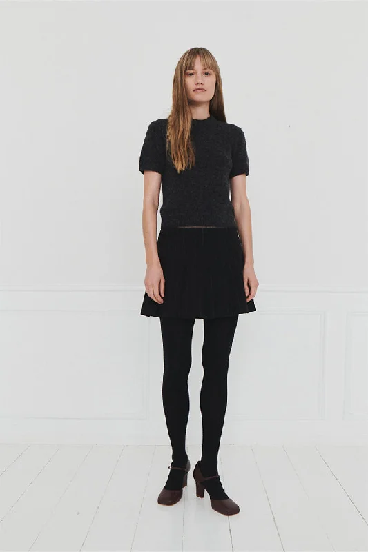 slim modern skirts -slim modern skirts -The Garment - Richard Tennis Skirt - Black Pinstripe