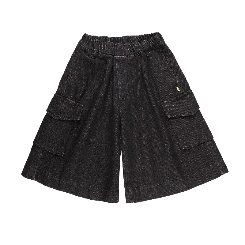 winter toasty shorts -winter toasty shorts -BLACK DENIM OVERSIZED CARGO SHORTS