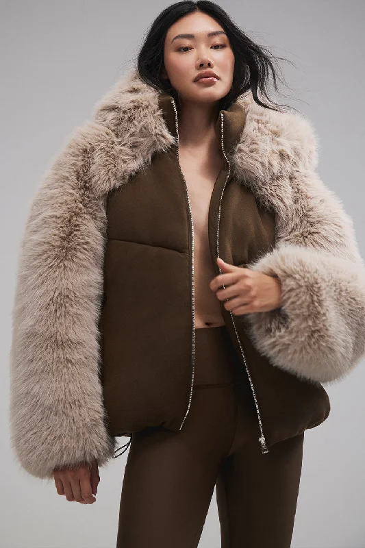 ultra-light down jackets -La Premiere Opulent Faux Fur Stunner Jacket - Espresso/Oat