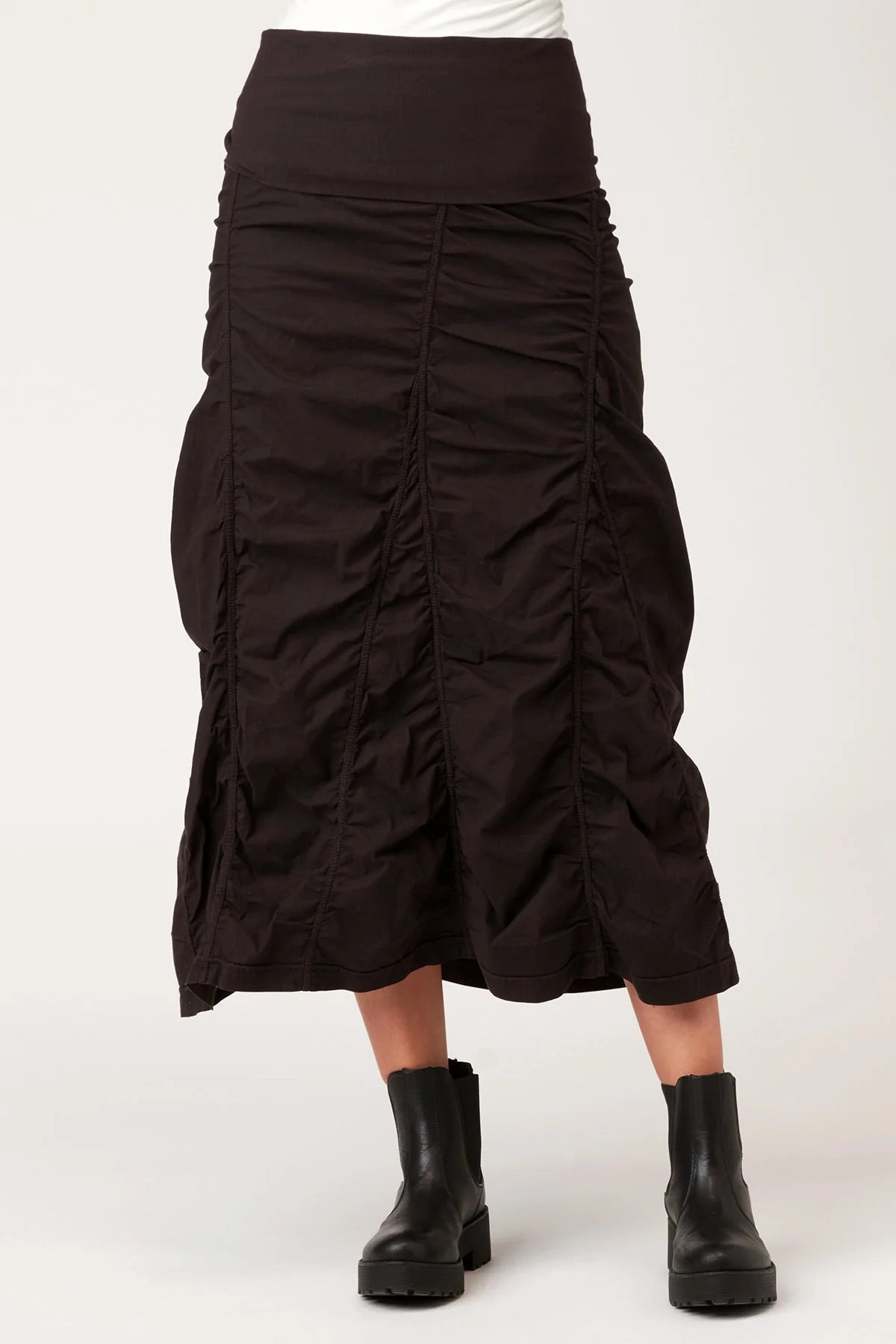 neat fitted skirts -neat fitted skirts -Gored Peasant Skirt - Black