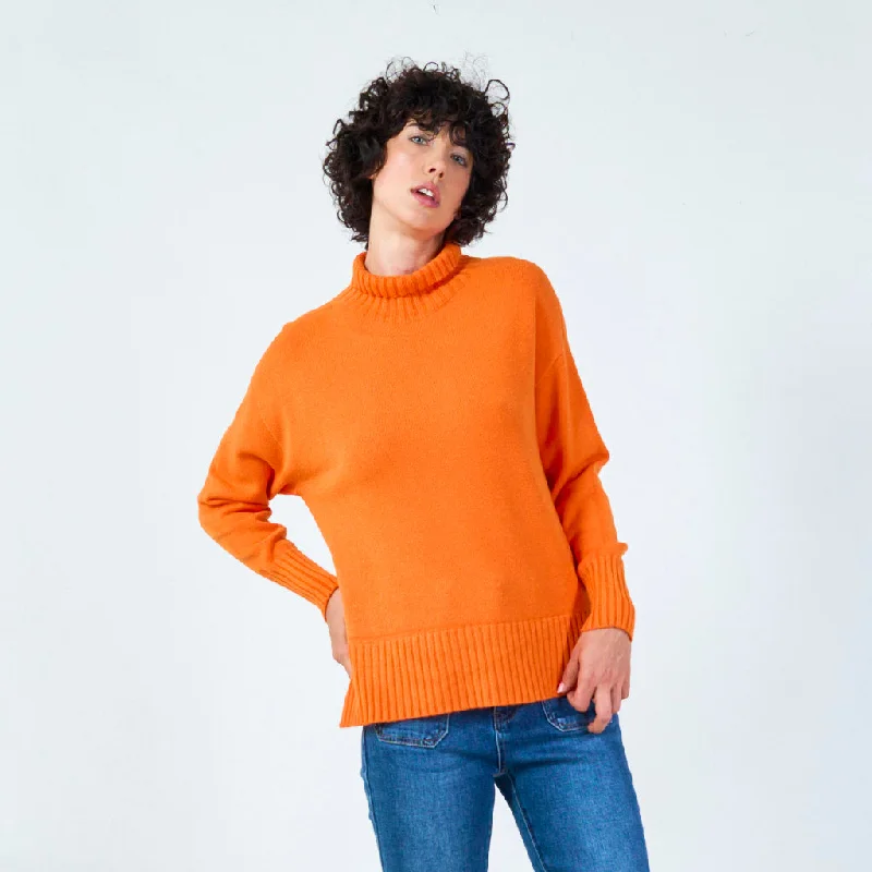 merino high-neck pullover sweaters -Ribbed high-neck sweater with relaxed fit wholesale