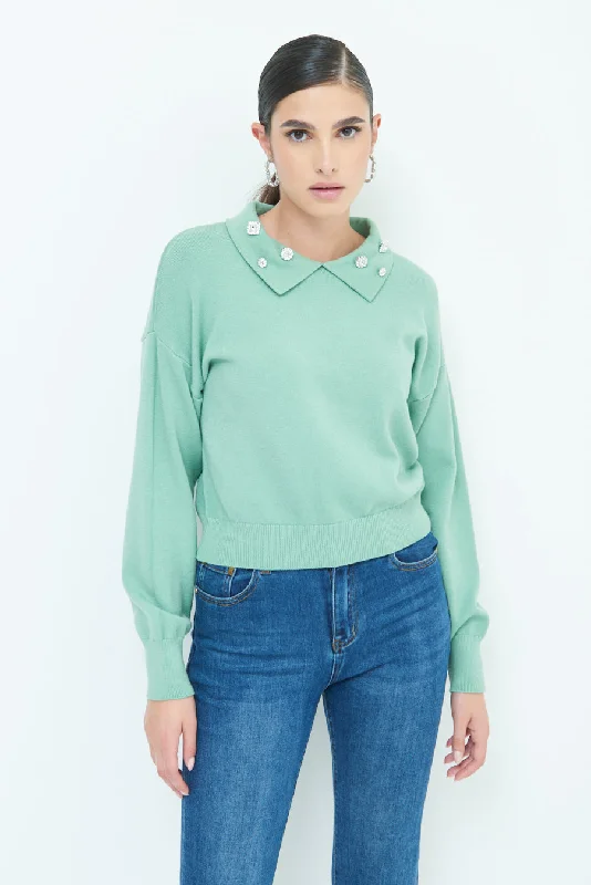 plush striped pullover sweaters -Stylish cropped sweater with embellished collar wholesale