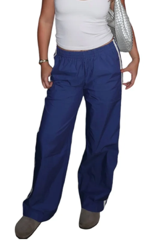 warm long shorts -warm long pants -In Line Track Pants In Blue